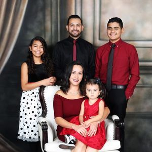 Meet your Posher, Ana